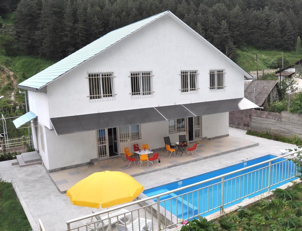 Dilijan Duplex Villa Bagian luar foto